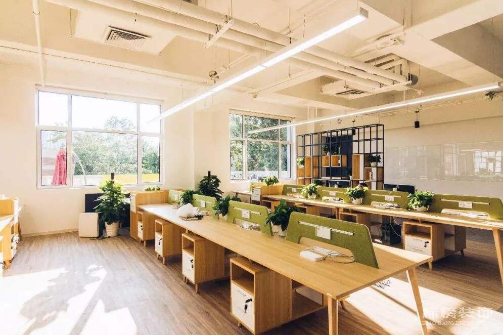 深圳辦公室裝修完成后如何進行保潔工作?